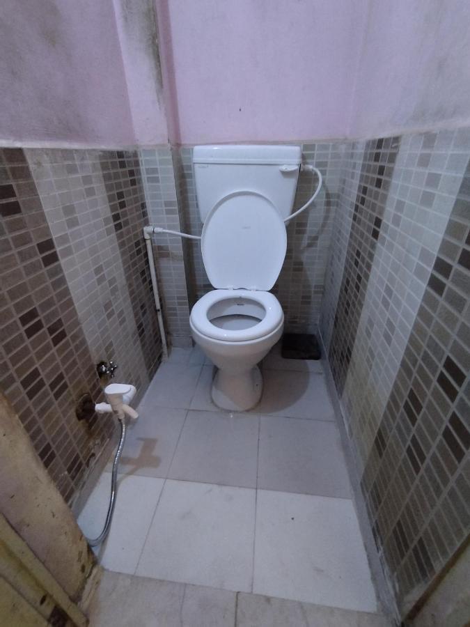 Kalpeshwar Homestay Ujjain Buitenkant foto